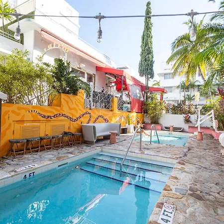 Hotel Viajero Miami (Adults Only)
